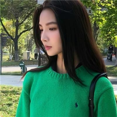 乘风而上的她